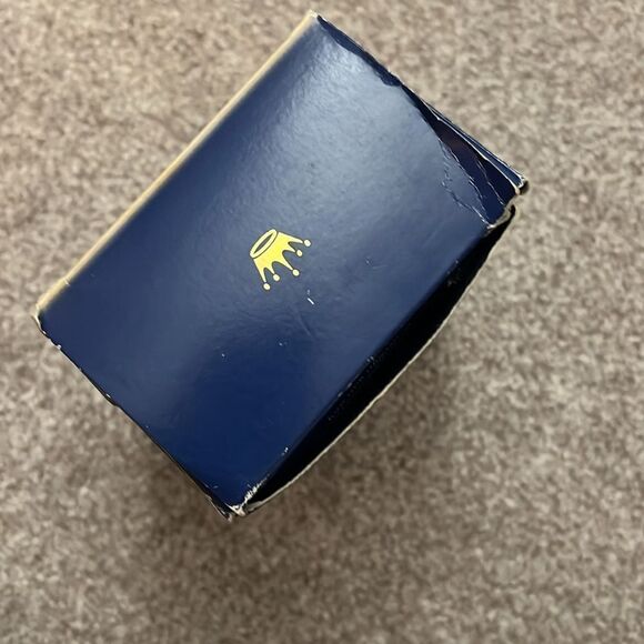 Hallmark Keepsake - Victorian Home 2005 Ornament - Picture 7 of 8